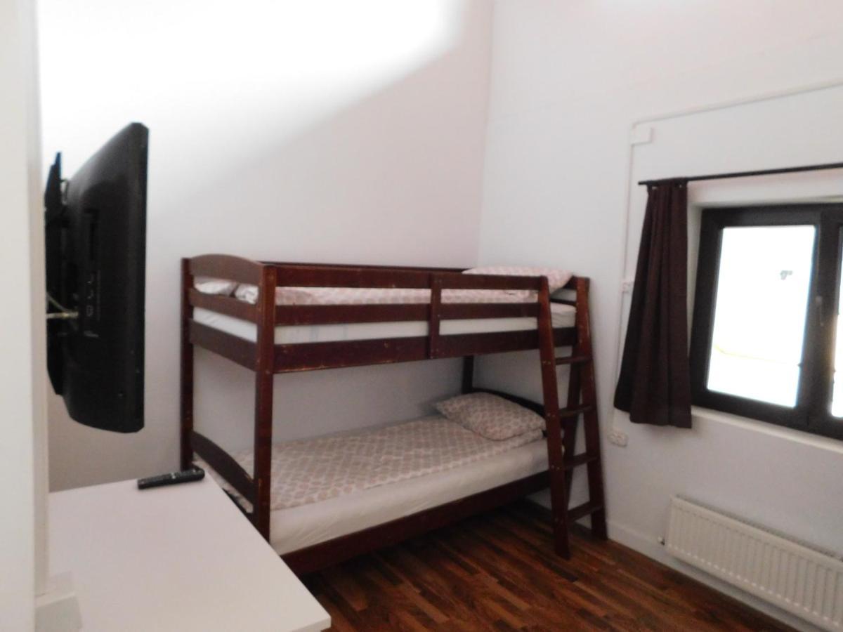 Mountain Vista Suites Zărneşti Екстериор снимка