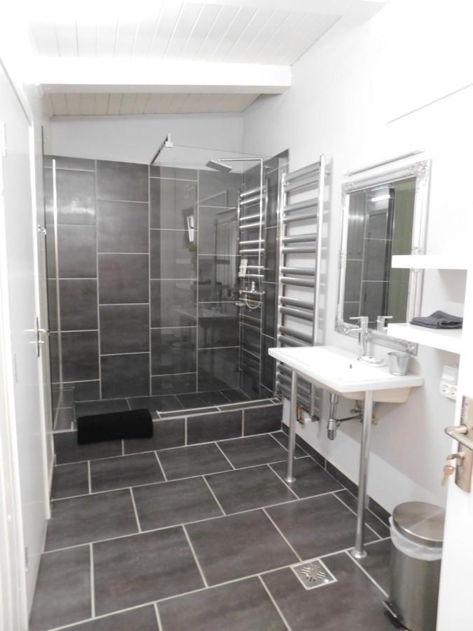 Mountain Vista Suites Zărneşti Екстериор снимка
