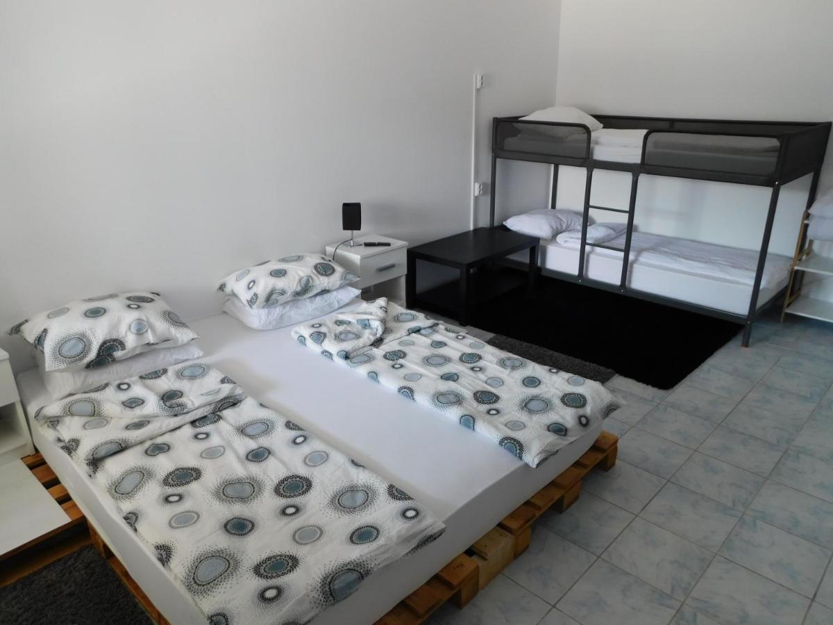 Mountain Vista Suites Zărneşti Екстериор снимка