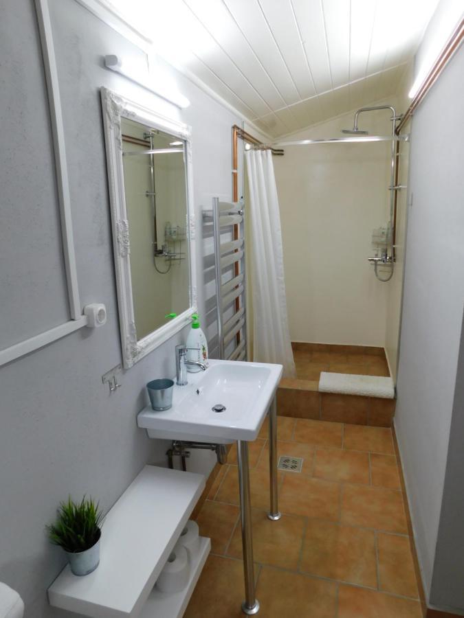 Mountain Vista Suites Zărneşti Екстериор снимка